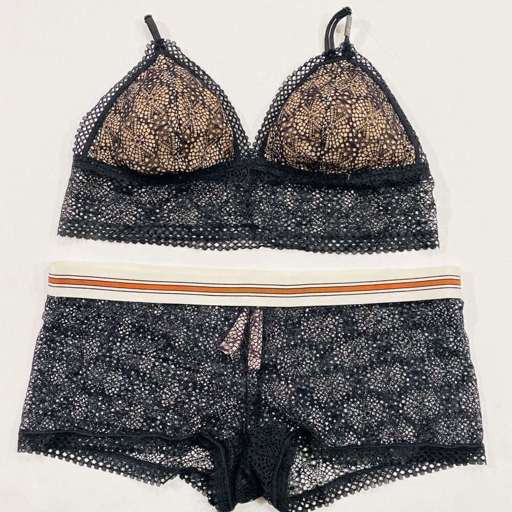 Victoria’s Secret Sheer Mesh Lace padded bralette & shortie mini short set S